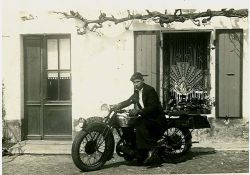 La boulangerie Debord, à l'entrée du bourg, à gauche, en venant de Royan, 1936 / Visuel : D.R.