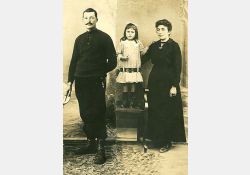 Militaire et sa famille, 1916 / Visuel : D.R.