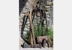 Outils de bûcheron / Visuel : D.R.